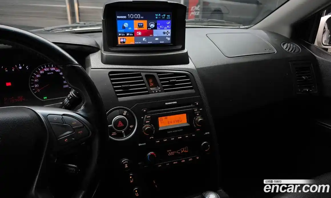 SsangYong Korando 2015 2.0 Автомат в Москве № 36118, фото 6