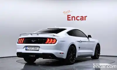 Ford Mustang 2022 2.3 Автомат в Москве № 361982, миниатюра 2