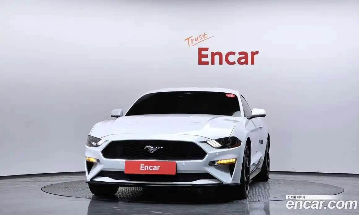 Ford Mustang 2022 2.3 Автомат в Москве № 361982, фото 3