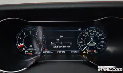 Ford Mustang 2022 2.3 Автомат в Москве № 361982, миниатюра 8