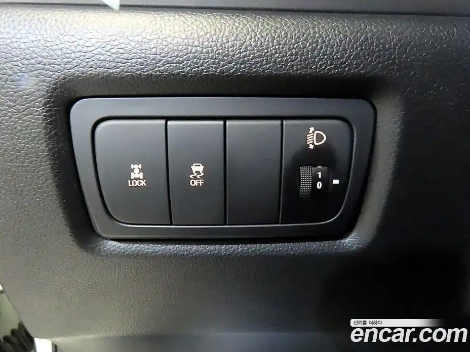 SsangYong Korando 2015 2.0 Автомат в Москве № 36203, фото 13