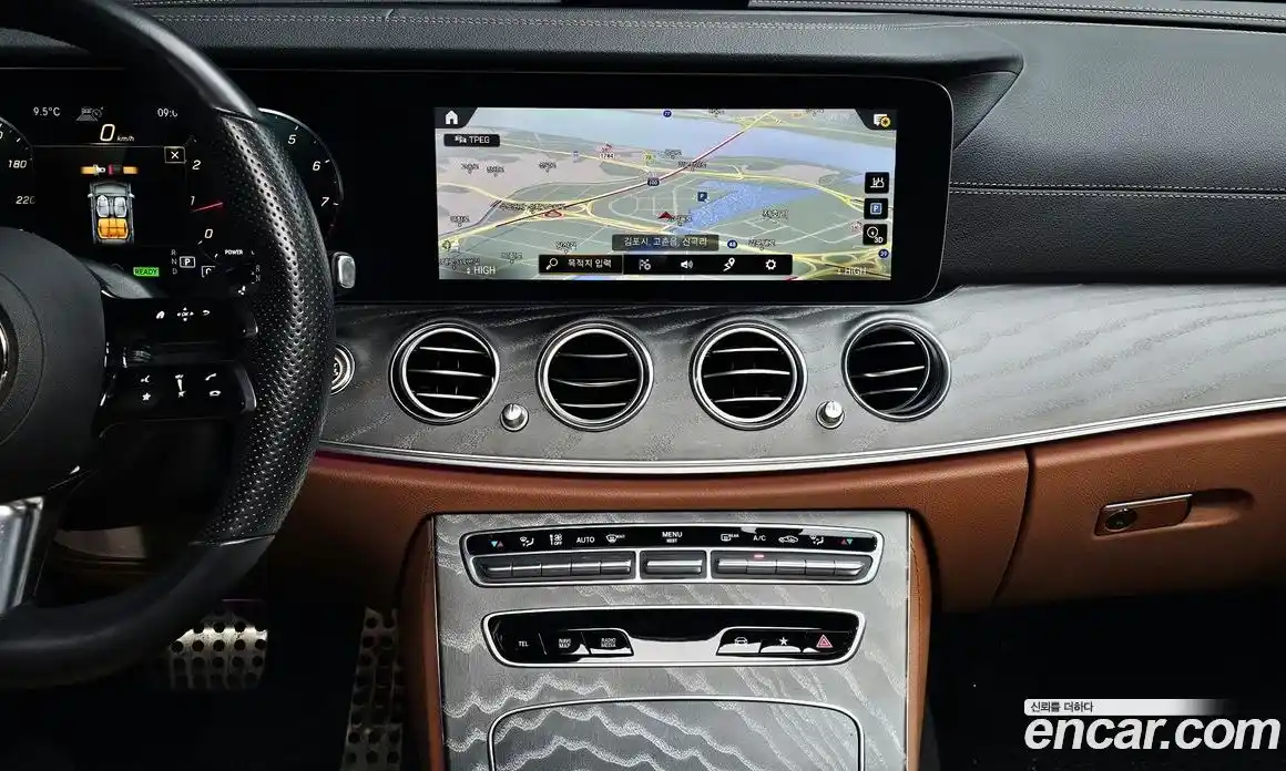 Mercedes-Benz E-Class 2021 2.0 Автомат в Москве № 371944, фото 15