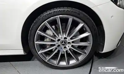 Mercedes-Benz E-Class 2021 2.0 Автомат в Москве № 371944, миниатюра 5