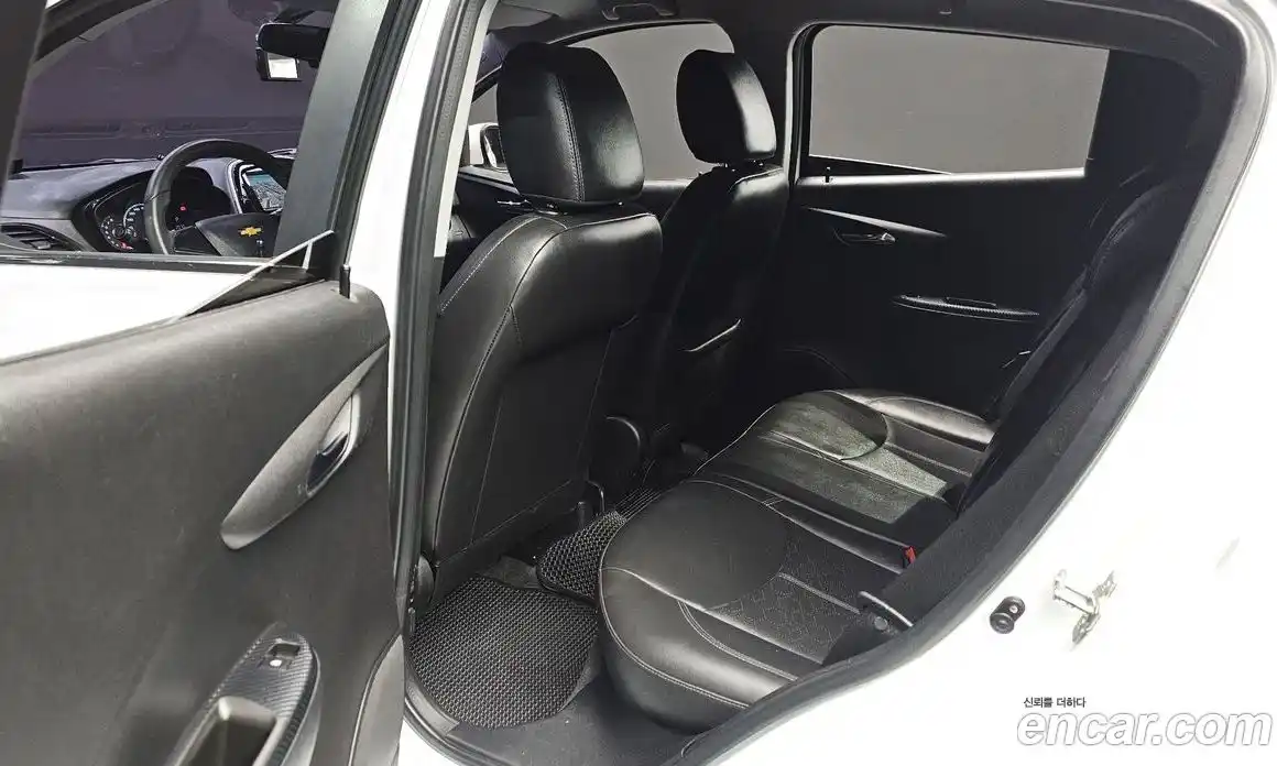 Chevrolet Spark 2016 1.0 Автомат в Москве № 37364, фото 19