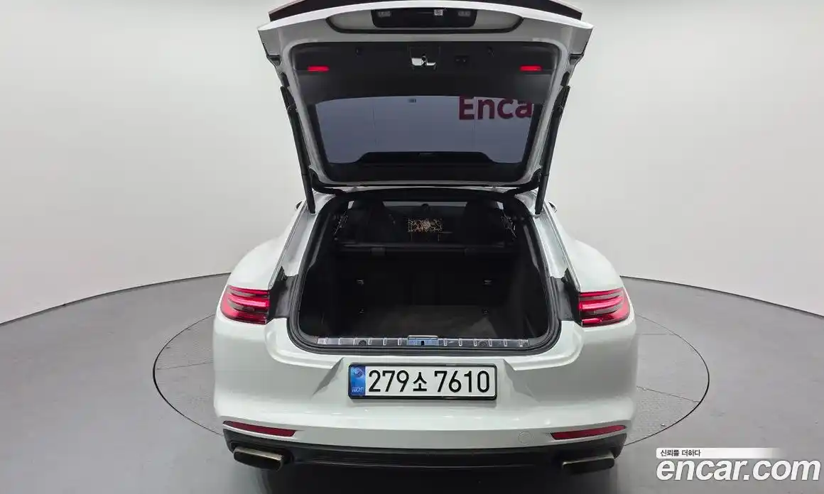 Porsche Panamera 2018 3.0 Автомат в Москве № 374173, фото 20