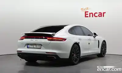 Porsche Panamera 2018 3.0 Автомат в Москве № 374173, миниатюра 2