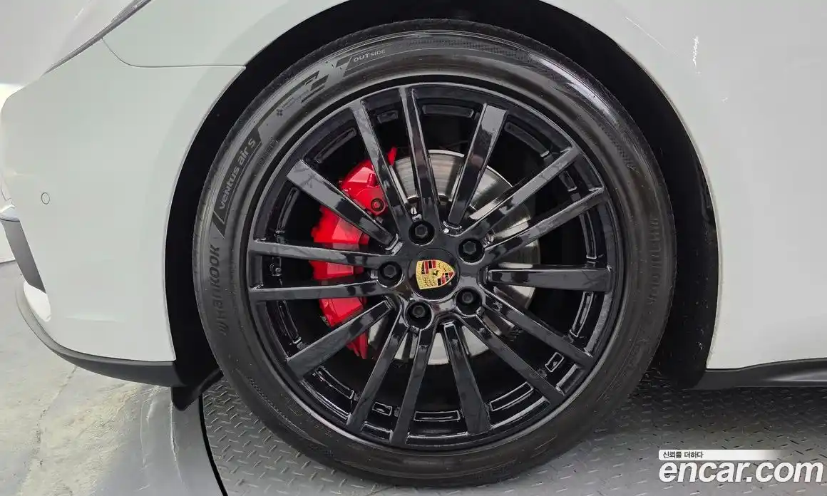 Porsche Panamera 2018 3.0 Автомат в Москве № 374173, фото 5