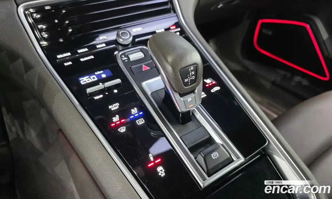 Porsche Panamera 2018 3.0 Автомат в Москве № 374173, фото 9