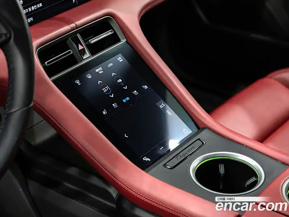 Porsche Taycan 2024 0.1 Автомат в Москве № 374537, фото 17