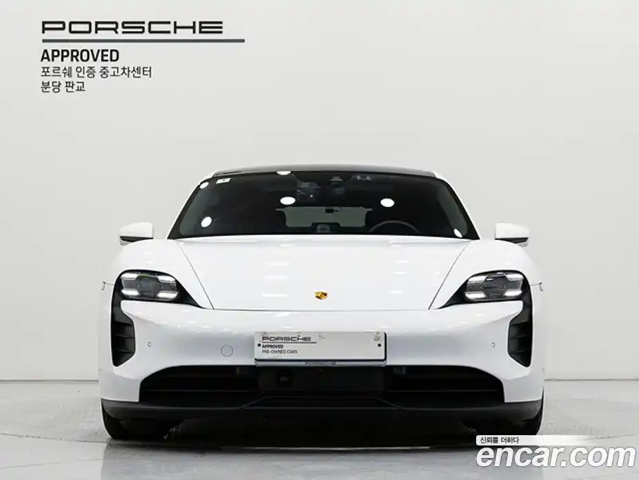 Porsche Taycan 2024 0.1 Автомат в Москве № 374537, фото 3