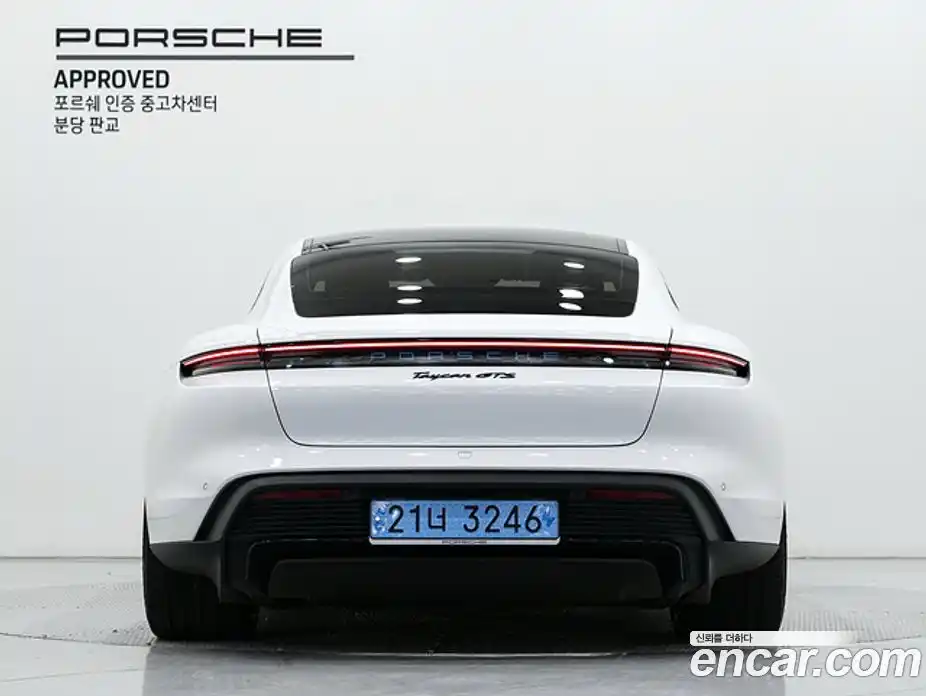 Porsche Taycan 2024 0.1 Автомат в Москве № 374537, фото 4