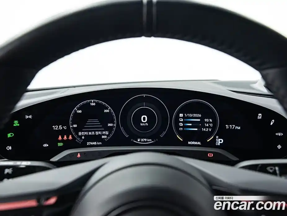 Porsche Taycan 2024 0.1 Автомат в Москве № 374537, фото 8