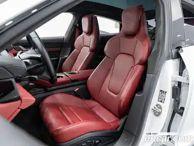 Porsche Taycan 2024 0.1 Автомат в Москве № 374537, миниатюра 10