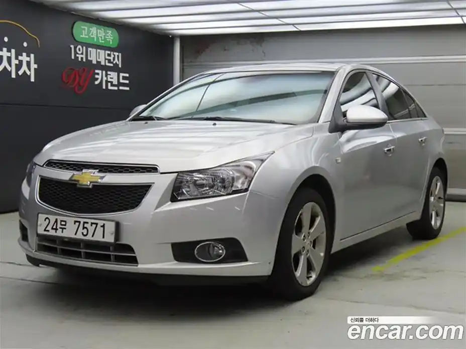 Chevrolet Cruze 2011 1.8 Автомат в Москве № 37967, фото 1