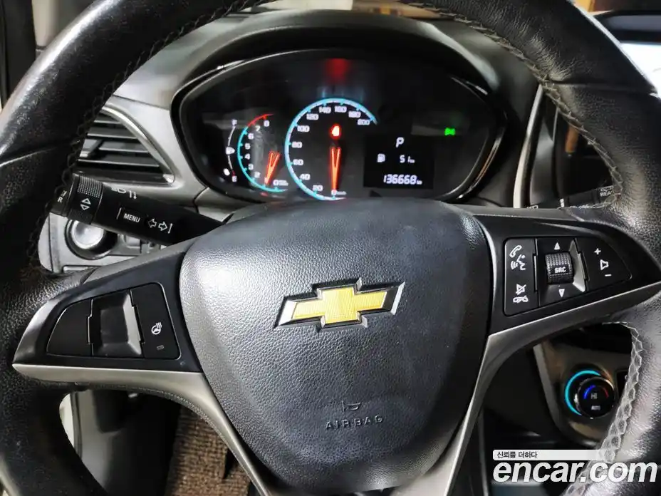 Chevrolet Spark 2016 1.0 Автомат в Москве № 38326, фото 13