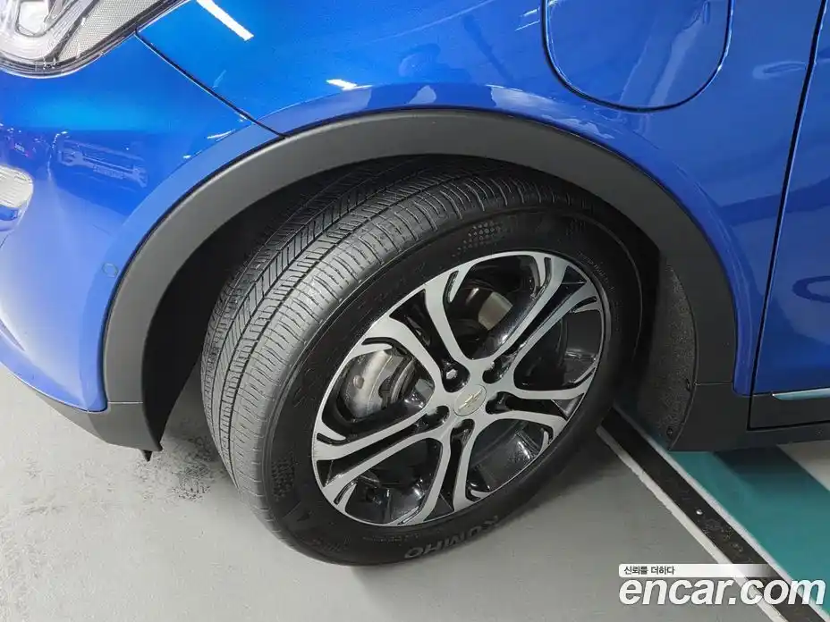 Chevrolet Bolt EV 2019 0.2 Автомат в Москве № 38398, фото 20