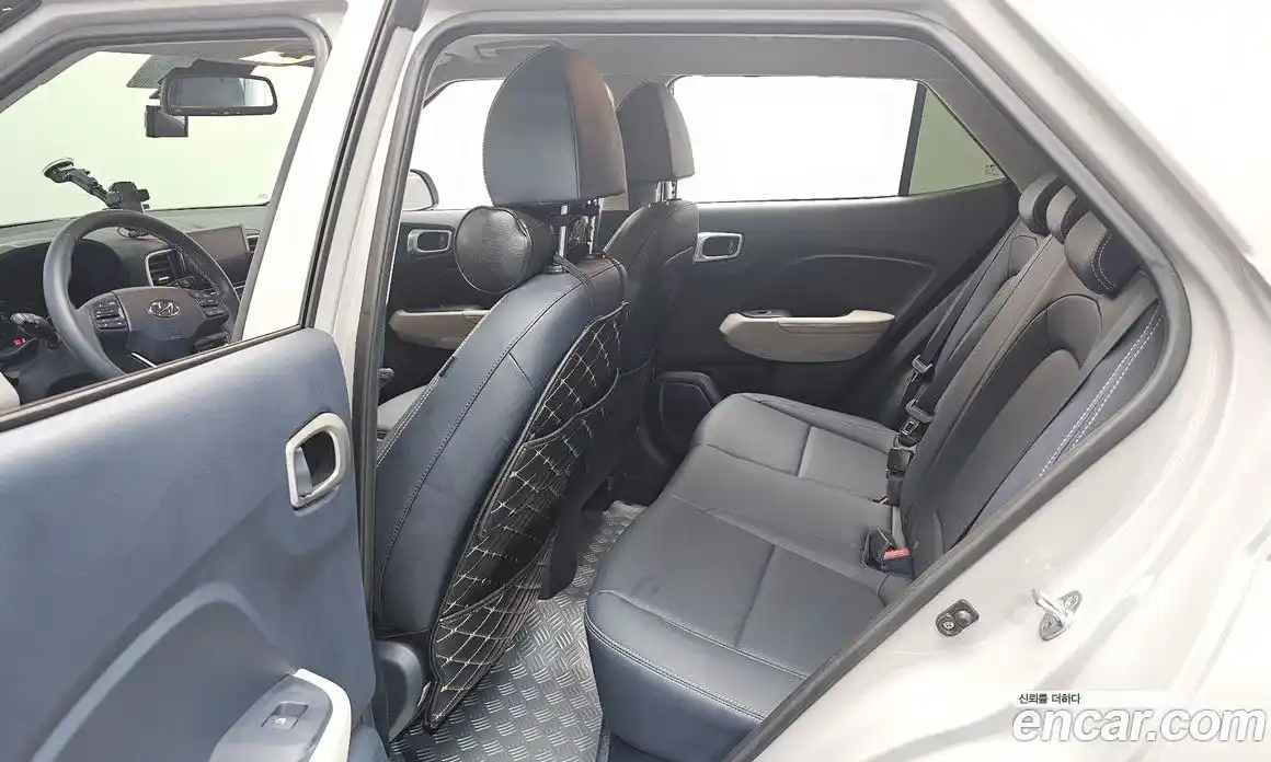 Hyundai Venue 2022 1.6 Автомат в Москве № 396498, фото 11