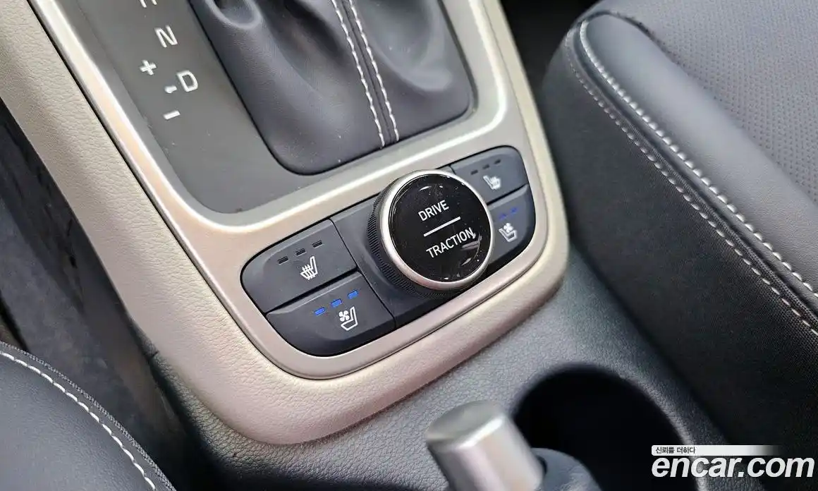 Hyundai Venue 2022 1.6 Автомат в Москве № 396498, фото 19