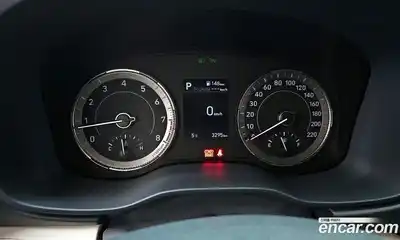 Hyundai Venue 2022 1.6 Автомат в Москве № 396498, миниатюра 8