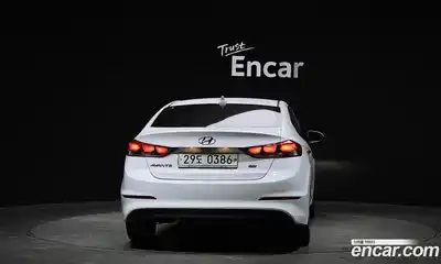 Hyundai Avante 2017 1.6 Автомат в Москве № 400213, миниатюра 4