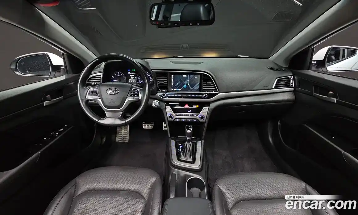 Hyundai Avante 2017 1.6 Автомат в Москве № 400213, фото 7