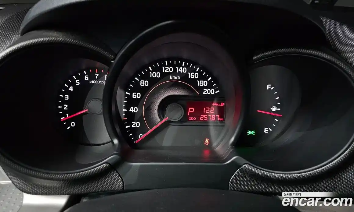 Kia Ray 2018 1.0 Автомат в Москве № 402199, фото 8