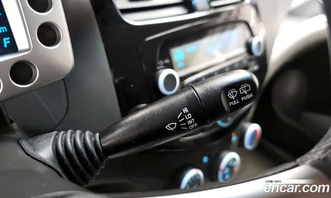 Chevrolet Spark 2013 1.0 Автомат в Москве № 41482, фото 19