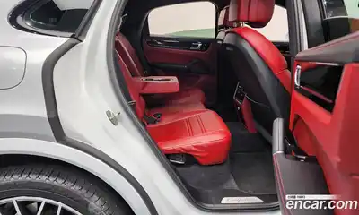 Porsche Cayenne 2020 3.0 Автомат в Москве № 415923, миниатюра 12