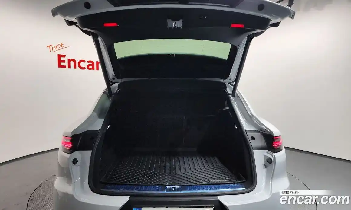 Porsche Cayenne 2020 3.0 Автомат в Москве № 415923, фото 20