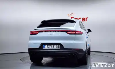 Porsche Cayenne 2020 3.0 Автомат в Москве № 415923, миниатюра 4