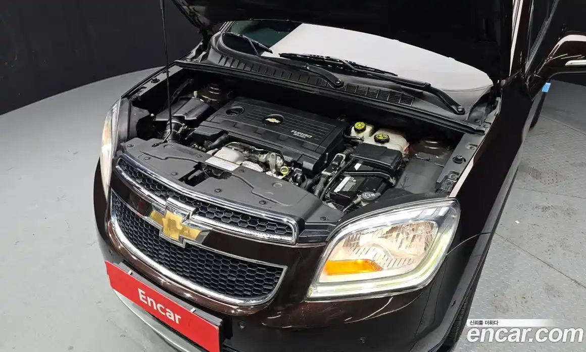 Chevrolet Orlando 2015 2.0 Автомат в Москве № 41648, фото 18