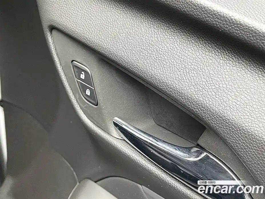 Chevrolet 볼트 EUV 2023 Автомат в Москве № 41673, фото 20