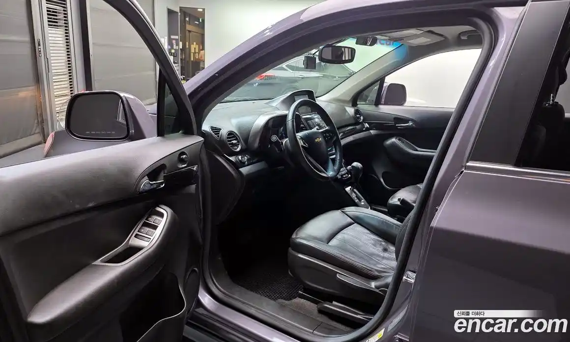 Chevrolet Orlando 2012 2.0 Автомат в Москве № 41934, фото 3