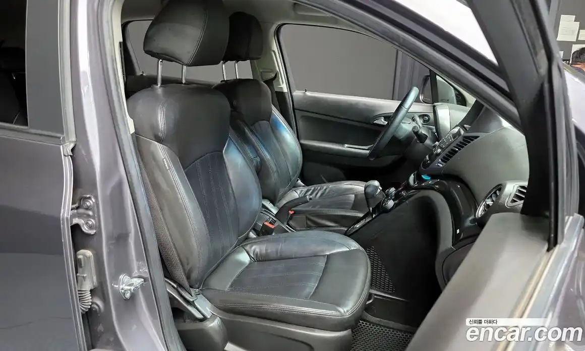 Chevrolet Orlando 2012 2.0 Автомат в Москве № 41934, фото 8