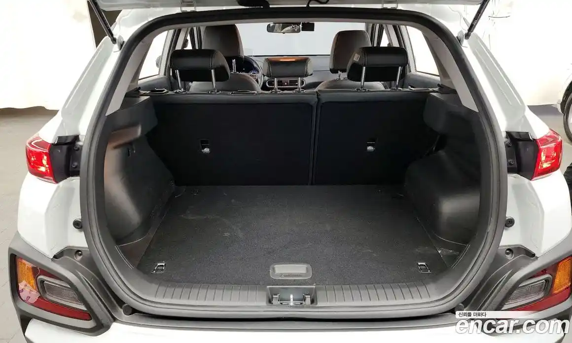 Hyundai Kona 2018 1.6 Автомат в Москве № 45231, фото 20