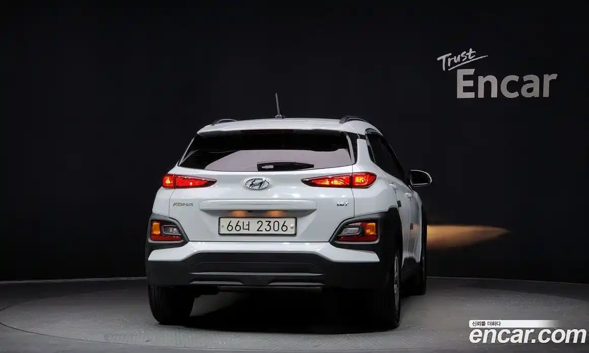 Hyundai Kona 2018 1.6 Автомат в Москве № 45231, фото 4