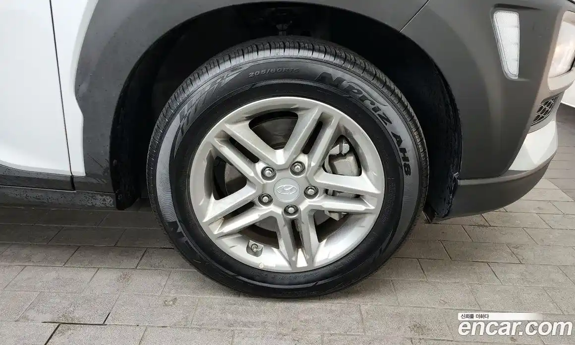 Hyundai Kona 2018 1.6 Автомат в Москве № 45231, фото 5