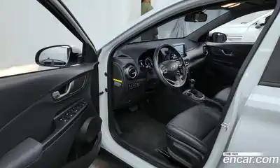 Hyundai Kona 2018 1.6 Автомат в Москве № 45231, миниатюра 10