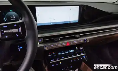 Hyundai Grandeur 2024 1.6 Автомат в Москве № 45962, миниатюра 5