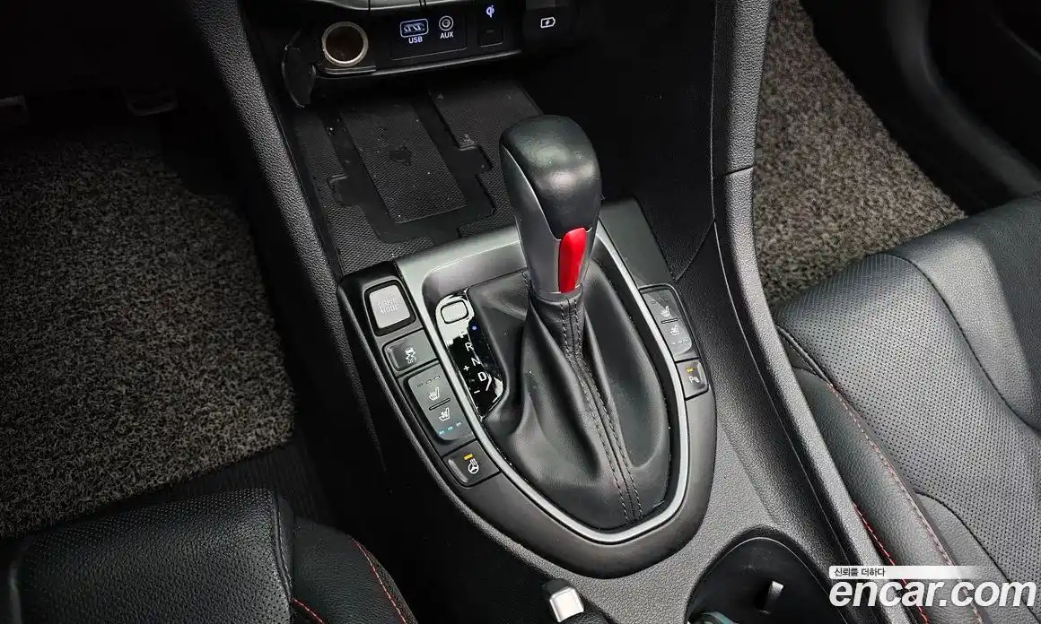 Hyundai Veloster 2018 1.6 Автомат в Москве № 48289, фото 9