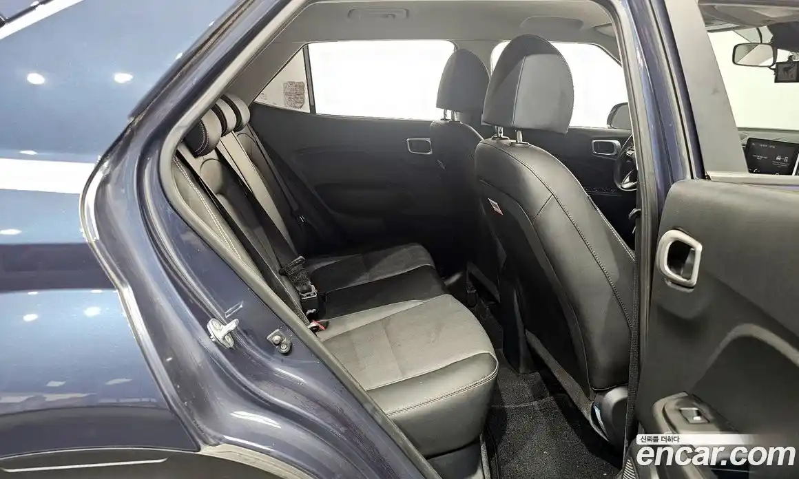 Hyundai Venue 2021 1.6 Автомат в Москве № 50143, фото 7