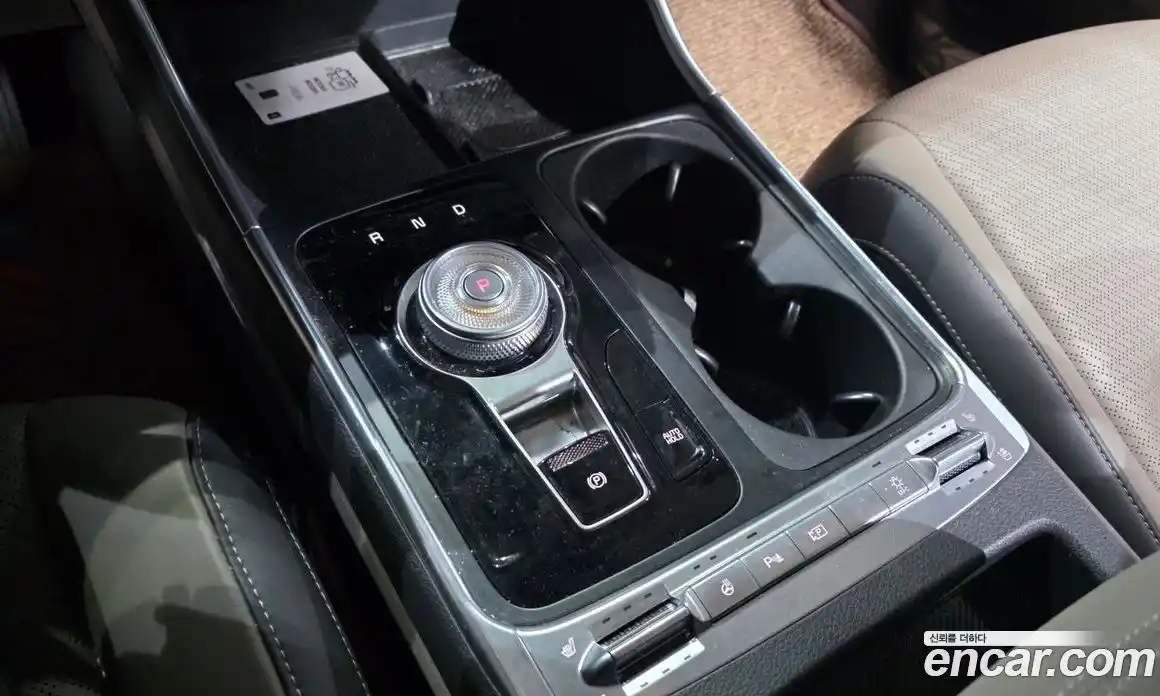 Kia Canival 2025 1.6 Автомат в Москве № 53860, фото 17