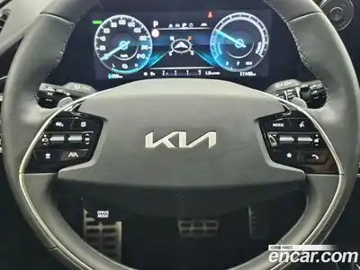 Kia Niro 2024 Автомат в Москве № 55304, миниатюра 12