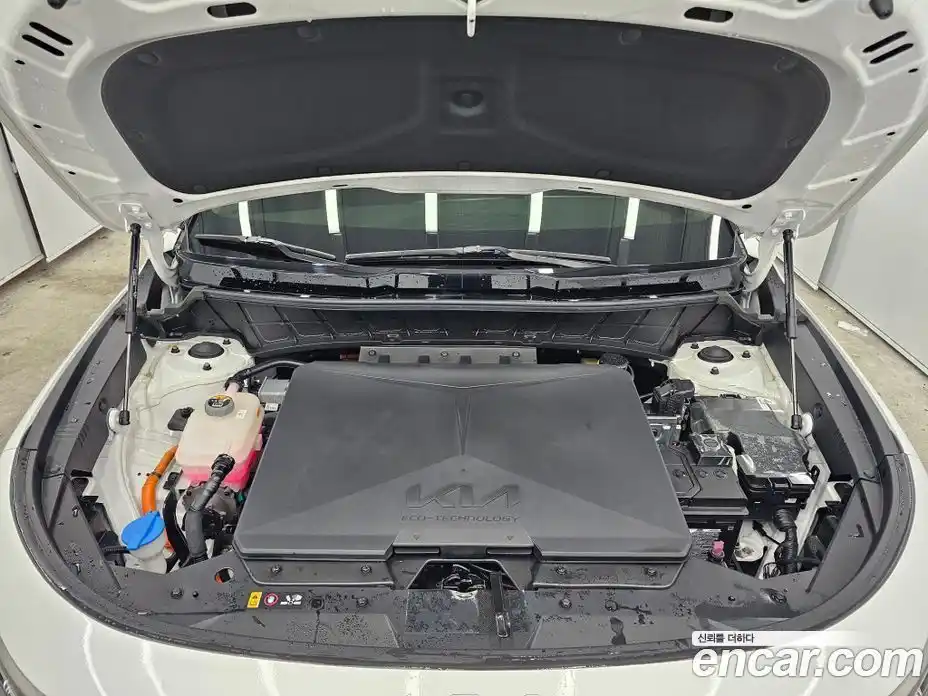 Kia Niro 2024 Автомат в Москве № 55304, фото 17