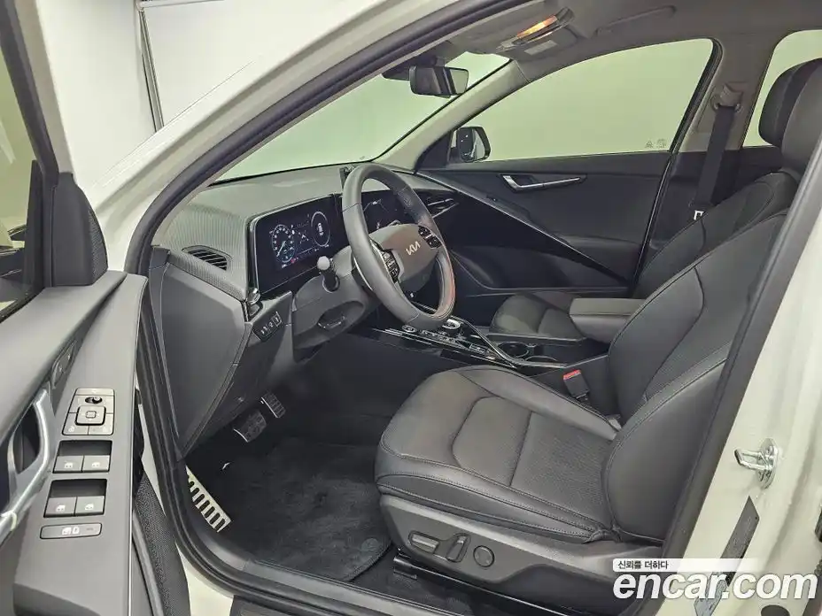 Kia Niro 2024 Автомат в Москве № 55304, фото 9