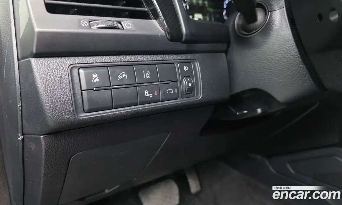 SsangYong Rexton 2021 2.2 Автомат в Москве № 63938, фото 13