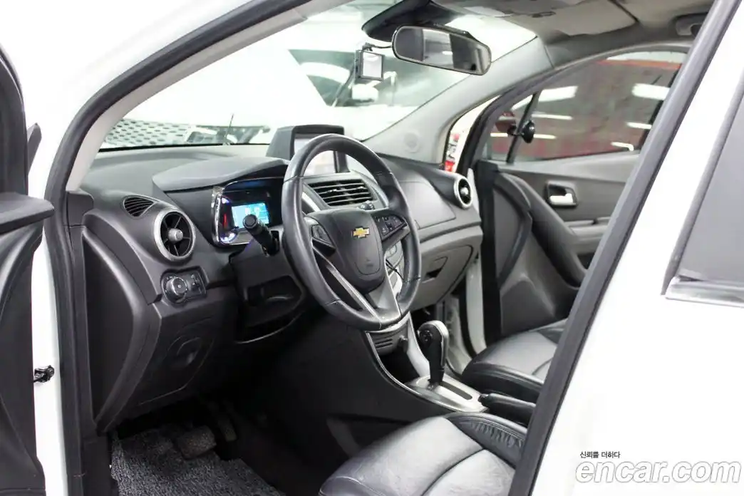 Chevrolet Trax 2015 1.4 Автомат в Москве № 100162, фото 8