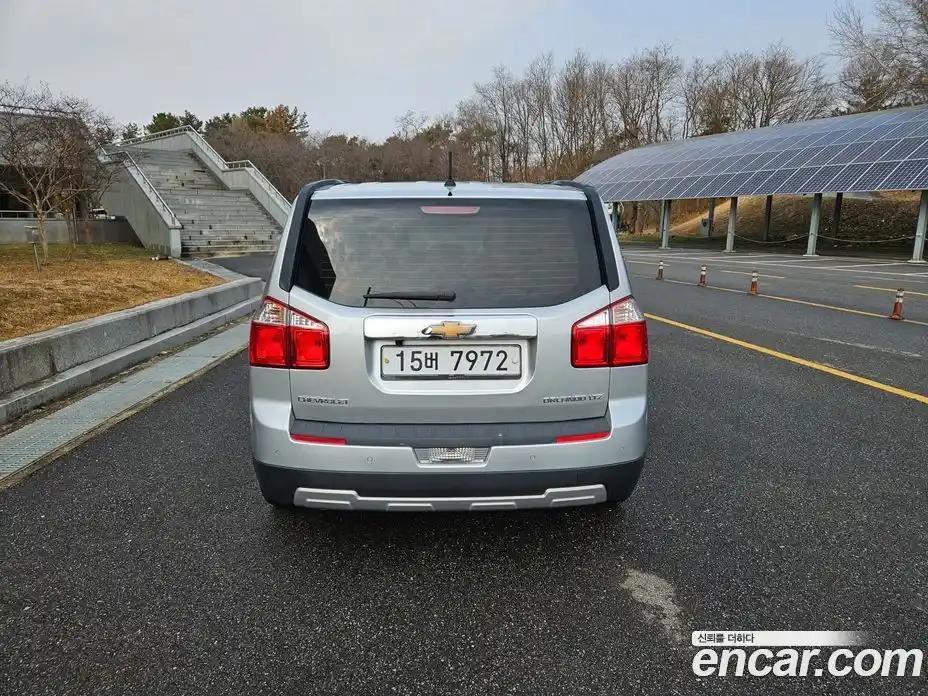 Chevrolet Orlando 2012 2.0 Автомат в Москве № 104114, фото 12