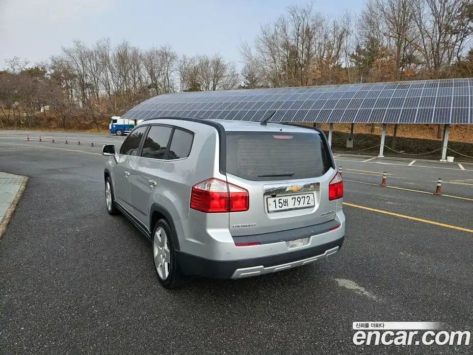 Chevrolet Orlando 2012 2.0 Автомат в Москве № 104114, фото 18