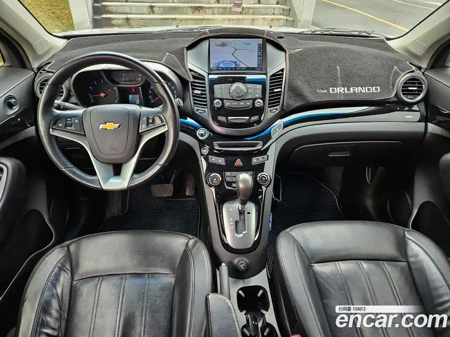 Chevrolet Orlando 2012 2.0 Автомат в Москве № 104114, фото 2